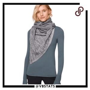 Lululemon Women's Space Dye Snap Vinyasa Infinity Scarf Black White One Size